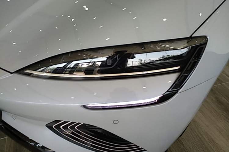 Used BYD Seal 2025 650 Long-Range Version Left Front Headlight