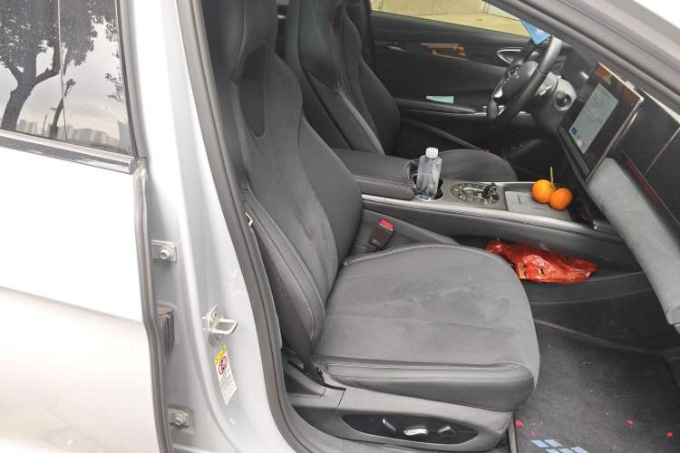 Used BYD Seal 2025 600 All-Wheel Drive Intelligent Driving Version Right Front Seat