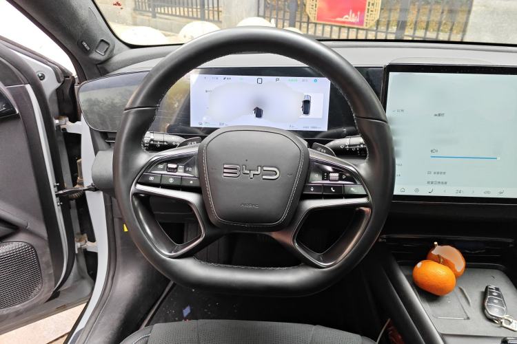 Used BYD Seal 2025 600 All-Wheel Drive Intelligent Driving Version Steering Wheel