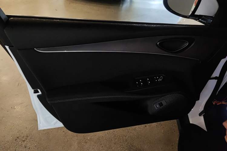 Used BYD Seal 2025 650 Intelligent Driving Version Left Front Door Interior