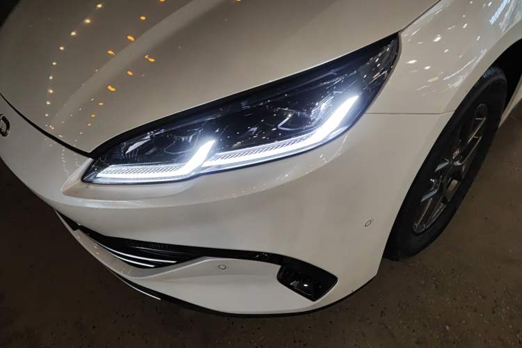 Used BYD Seal 2025 650 Intelligent Driving Version Left Front Headlight