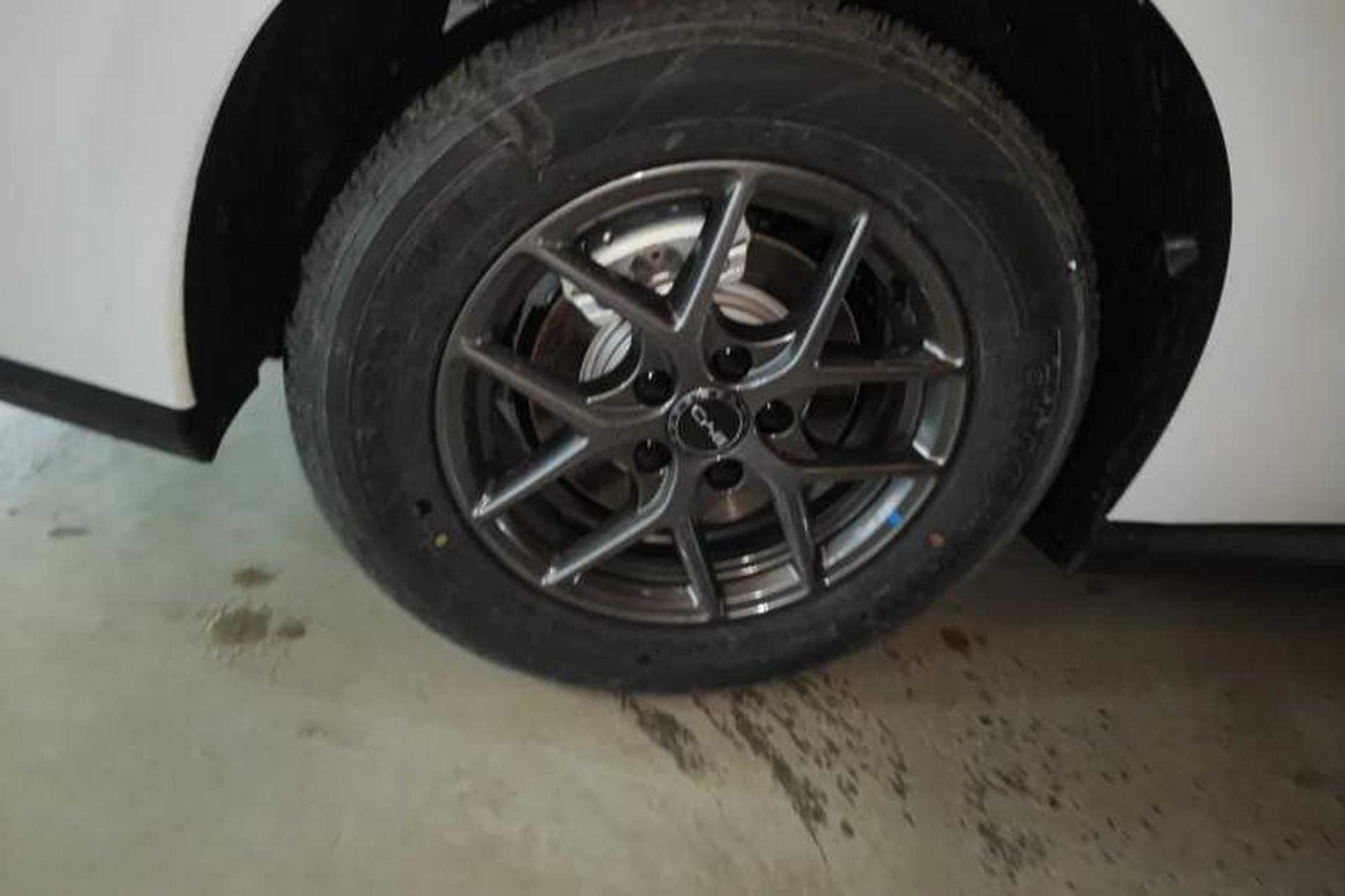 Used BYD Seal 2025 650 Intelligent Driving Version Right Rear Wheel Hub
