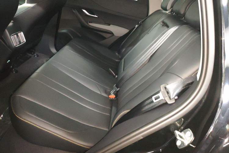 Used BYD Sealion 05 DM-i 2025 DM-i 115KM Prestige Model Left Rear Seat