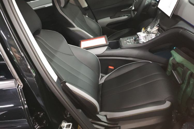 Used BYD Sealion 05 DM-i 2025 DM-i 115KM Prestige Model Right Front Seat