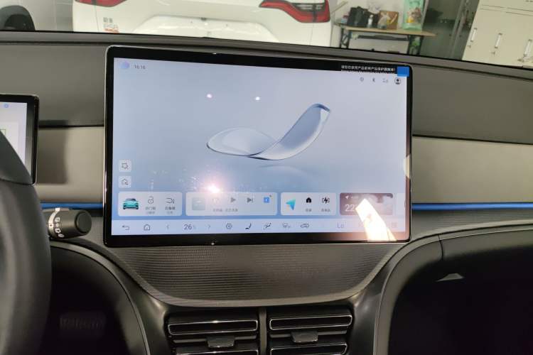 Used BYD Sealion 05 DM-i 2025 DM-i 115KM Flagship Model Audio And AC Panel