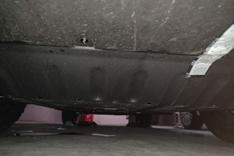 Used BYD Sealion 05 DM-i 2025 DM-i Intelligent Driving 75KM Prestige Model Chassis Front