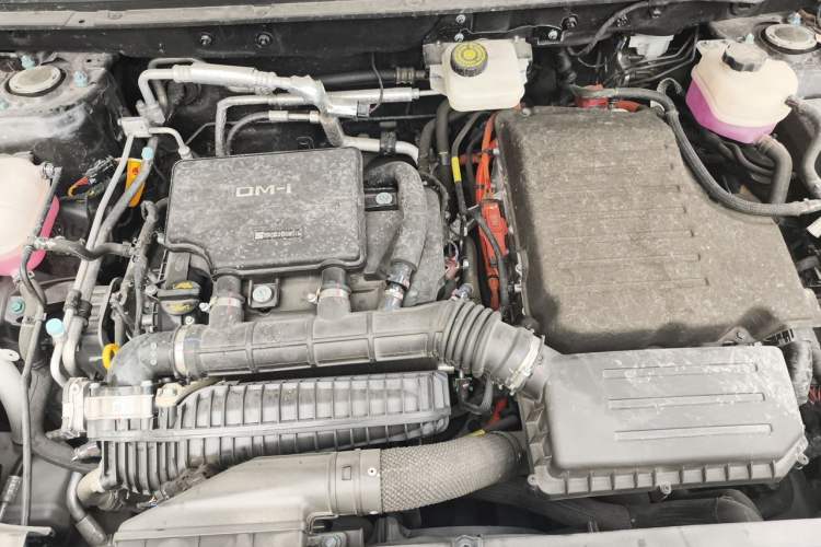 Used BYD Sealion 05 DM-i 2025 DM-i Intelligent Driving 75KM Prestige Model Engine Bay