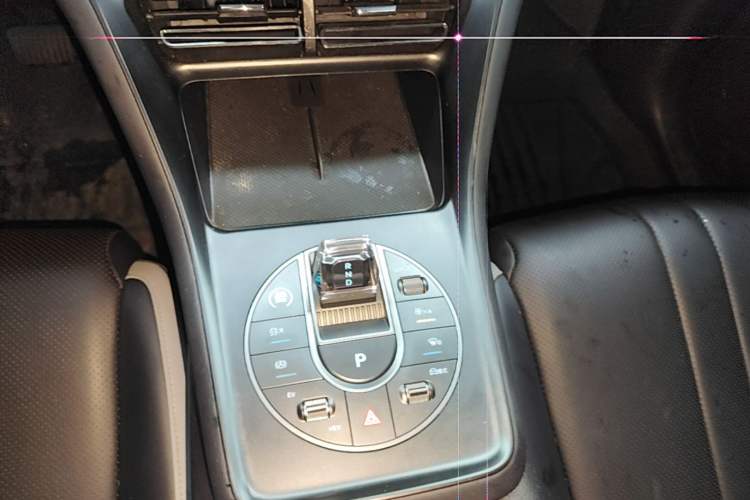 Used BYD Sealion 05 DM-i 2025 DM-i 115KM Prestige Model Gear Lever