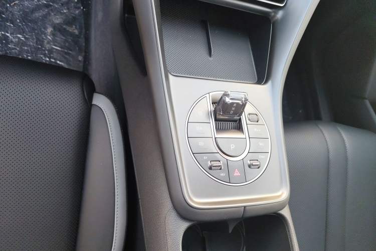 Used BYD Sealion 05 DM-i 2025 DM-i 75KM Luxury Model Gear Lever