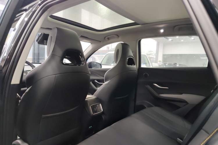 Used BYD Sealion 05 DM-i 2025 DM-i Smart Drive 115KM Flagship Model Headliner