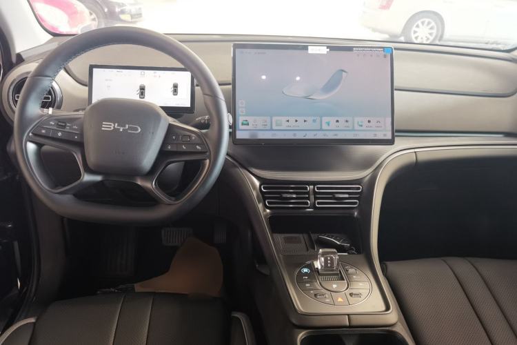 Used BYD Sealion 05 DM-i 2025 DM-i Smart Drive 115KM Flagship Model Interior 2