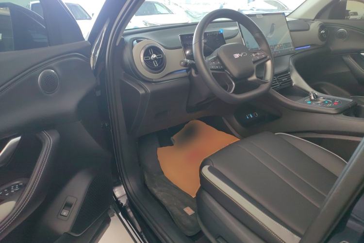 Used BYD Sealion 05 DM-i 2025 DM-i Smart Drive 115KM Flagship Model Interior 3