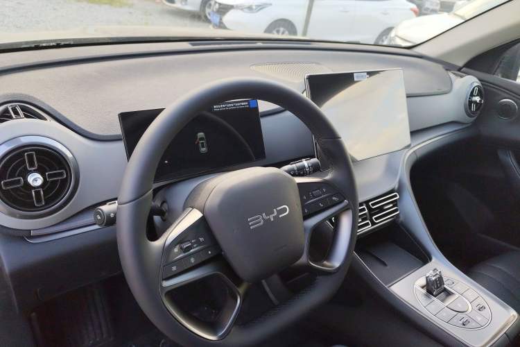 Used BYD Sealion 05 DM-i 2025 DM-i 75KM Luxury Model Interior 3