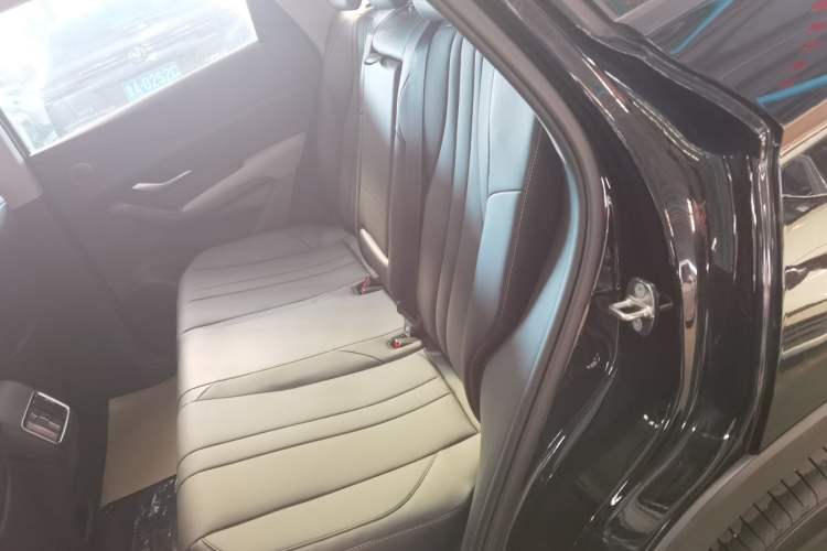 Used BYD Sealion 05 DM-i 2025 DM-i Smart Drive 115KM Flagship Model Interior 4