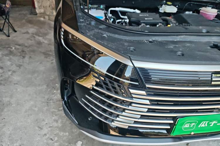 Used BYD Sealion 05 DM-i 2025 DM-i 75KM Luxury Model Right Front Headlight