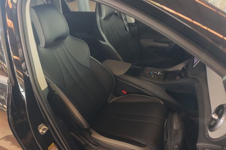 Used BYD Sealion 05 DM-i 2025 DM-i 115KM Prestige Model Right Front Seat