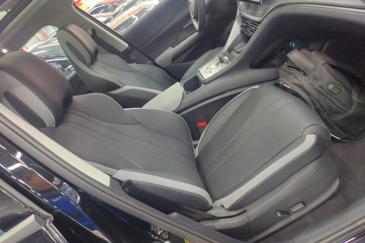 Used BYD Sealion 05 DM-i 2025 DM-i Smart Drive 115KM Flagship Model Right Front Seat