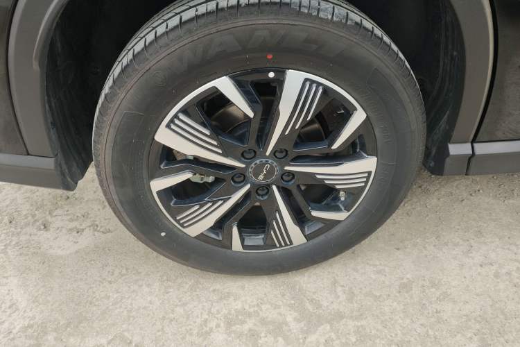 Used BYD Sealion 05 DM-i 2025 DM-i 75KM Luxury Model Right Rear Wheel Hub