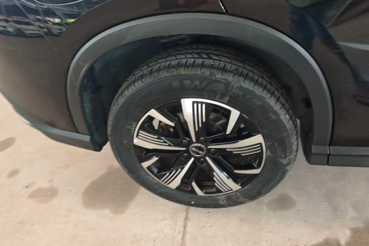 Used BYD Sealion 05 DM-i 2025 DM-i 115KM Prestige Model Right Rear Wheel Hub