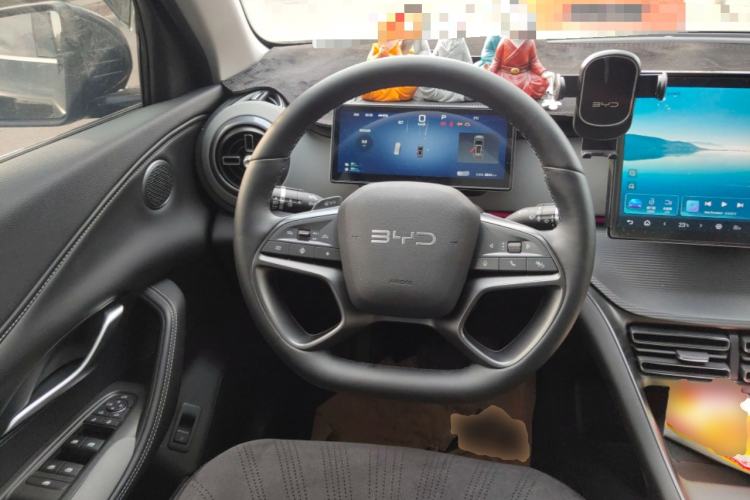 Used BYD Sealion 05 DM-i 2025 DM-i Smart Drive 115KM Prestige Model Steering Wheel
