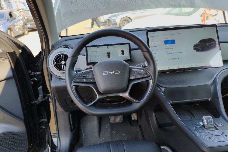 Used BYD Sealion 05 DM-i 2025 DM-i Smart Drive 115KM Flagship Model Steering Wheel