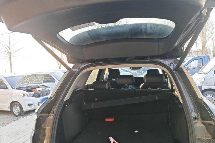 Used BYD Sealion 05 DM-i 2025 DM-i Smart Drive 115KM Flagship Model Trunk