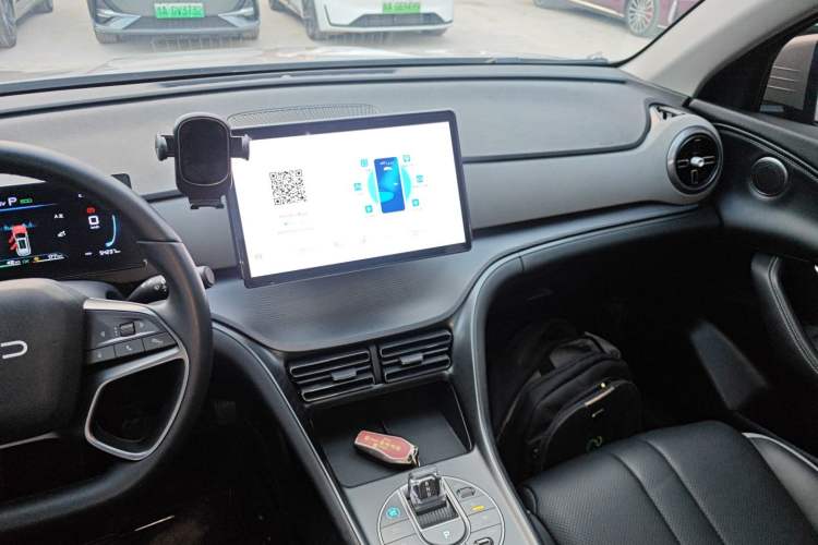 Used BYD Sealion 05 DM-i 2025 DM-i 75KM Prestige Model Audio And AC Panel