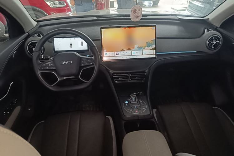 Used BYD Sealion 05 DM-i 2025 DM-i Smart Drive 115KM Flagship Model Center Console