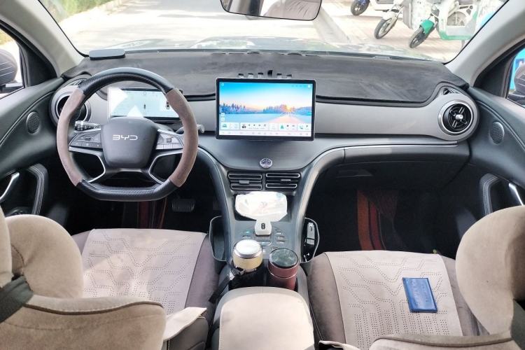 Used BYD Sealion 05 DM-i 2025 DM-i Smart Drive 75KM Luxury Model Center Console