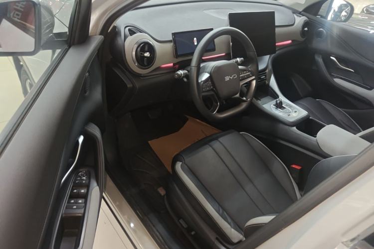 Used BYD Sealion 05 DM-i 2025 DM-i 115KM Flagship Model Driver Seat