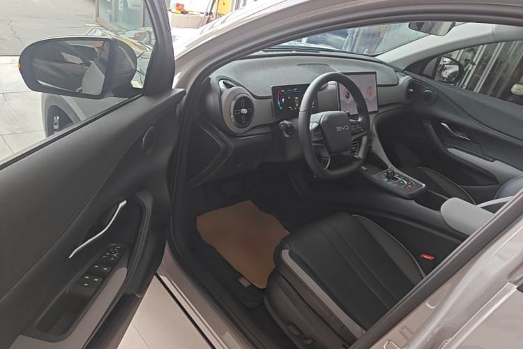Used BYD Sealion 05 DM-i 2025 DM-i 75KM Prestige Model Driver Seat