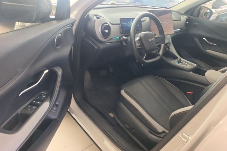 Used BYD Sealion 05 DM-i 2025 DM-i Smart Drive 115KM Flagship Model Driver Seat