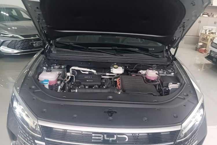 Used BYD Sealion 05 DM-i 2025 DM-i 115KM Prestige Model Engine Bay