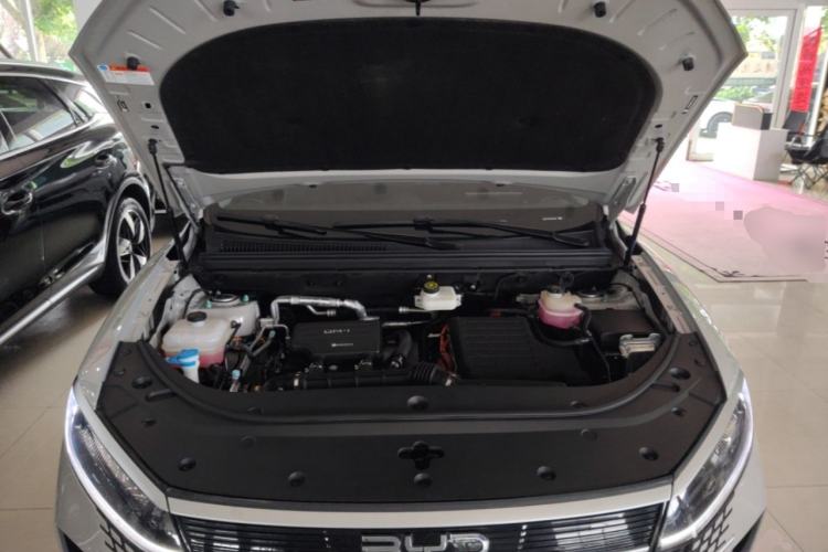 Used BYD Sealion 05 DM-i 2025 DM-i 75KM Prestige Model Engine Bay