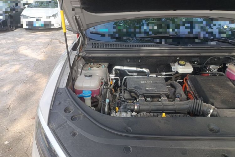 Used BYD Sealion 05 DM-i 2025 DM-i 75KM Luxury Model Engine Bay Right