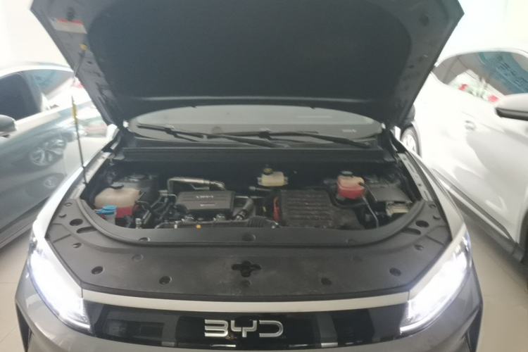Used BYD Sealion 05 DM-i 2025 DM-i Smart Drive 75KM Luxury Model Engine Bay