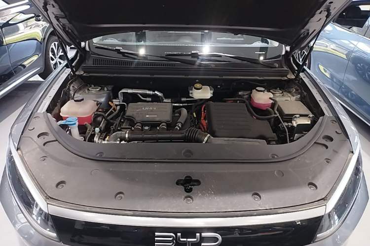 Used BYD Sealion 05 DM-i 2025 DM-i Intelligent Driving 75KM Prestige Model Engine Bay
