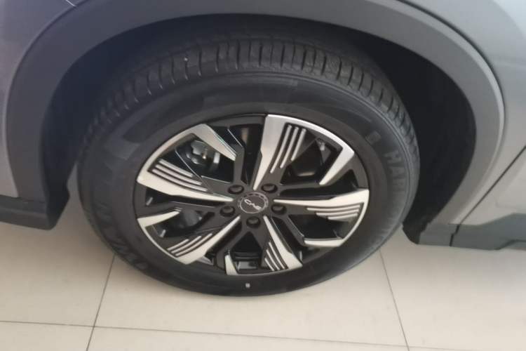 Used BYD Sealion 05 DM-i 2025 DM-i Smart Drive 75KM Luxury Model Exterior 4