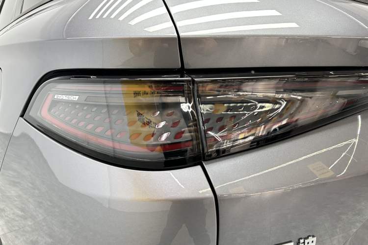 Used BYD Sealion 05 DM-i 2025 DM-i Smart Drive 115KM Prestige Model Exterior 9