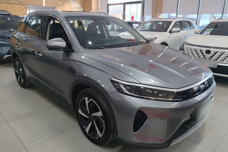 Used BYD Sealion 05 DM-i 2025 DM-i Smart Drive 115KM Flagship Model Front Right 45 Deg