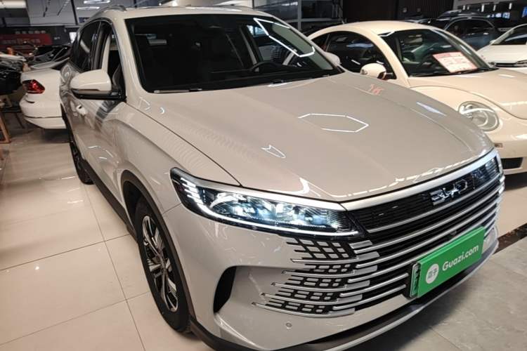 Used BYD Sealion 05 DM-i 2025 DM-i 115KM Prestige Model Front Right 45 Deg