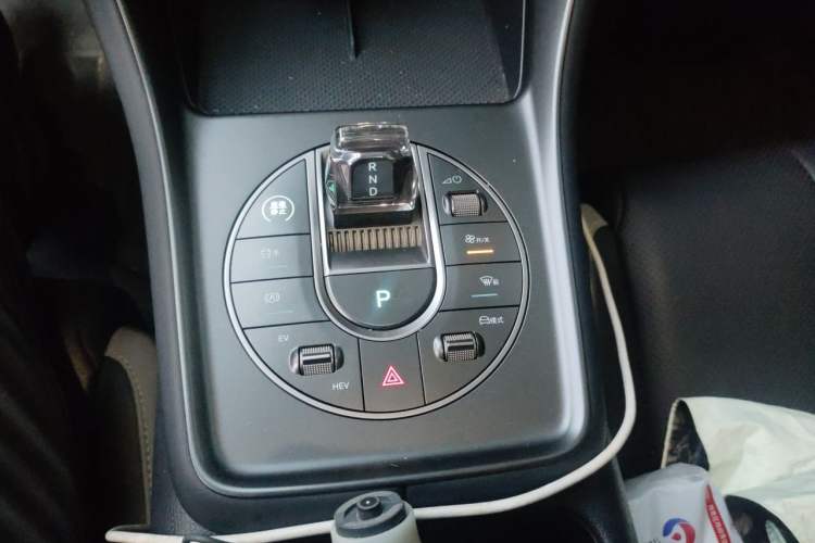 Used BYD Sealion 05 DM-i 2025 DM-i 115KM Prestige Model Gear Lever
