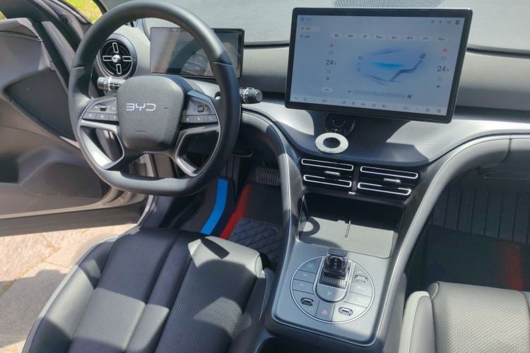 Used BYD Sealion 05 DM-i 2025 DM-i Smart Drive 75KM Luxury Model Instrument Cluster