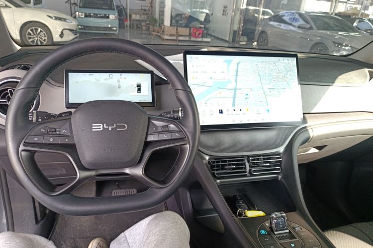 Used BYD Sealion 05 DM-i 2025 DM-i Smart Drive 115KM Flagship Model Interior 2