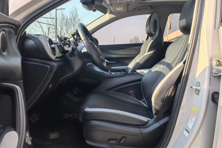 Used BYD Sealion 05 DM-i 2025 DM-i 75KM Prestige Model Interior 2
