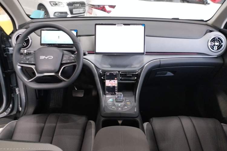 Used BYD Sealion 05 DM-i 2025 DM-i 115KM Prestige Model Interior 2