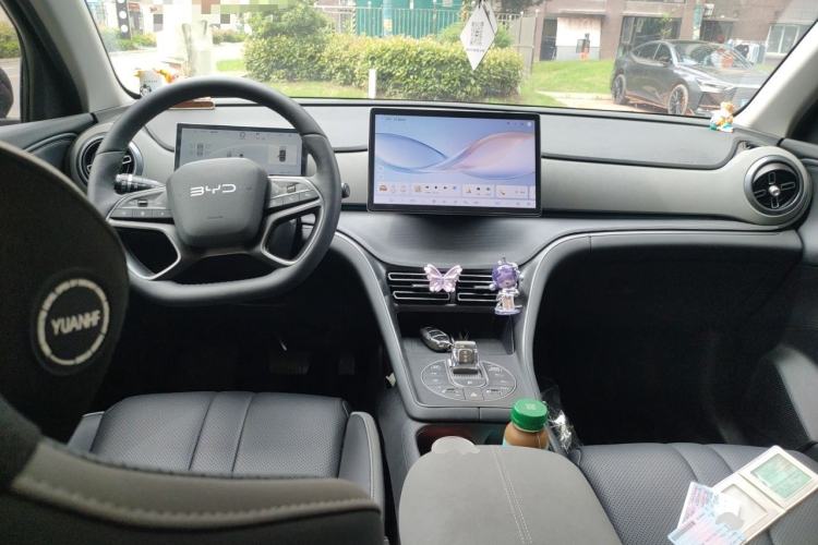 Used BYD Sealion 05 DM-i 2025 DM-i Smart Drive 115KM Prestige Model Interior 2