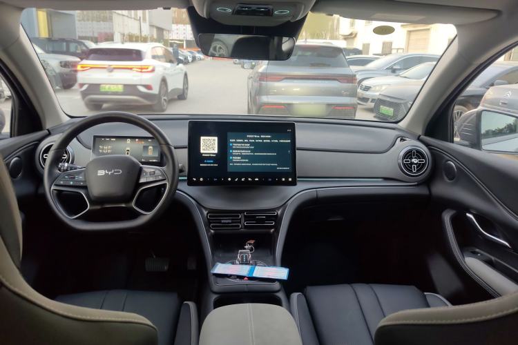 Used BYD Sealion 05 DM-i 2025 DM-i Smart Drive 115KM Flagship Model Interior 3
