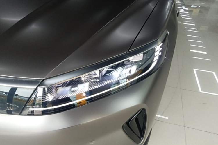 Used BYD Sealion 05 DM-i 2025 DM-i Smart Drive 115KM Prestige Model Left Front Headlight