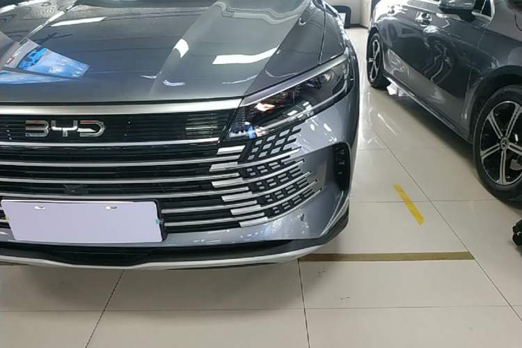 Used BYD Sealion 05 DM-i 2025 DM-i 115KM Flagship Model Left Front Headlight